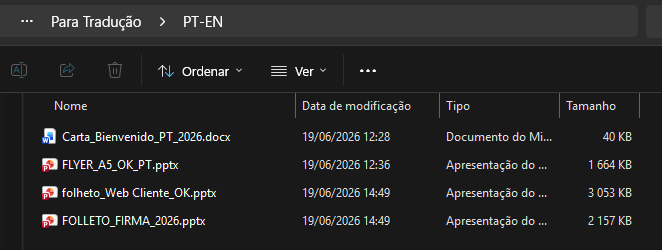 A file explorer window showing a folder named "PT-EN" with four source documents inside